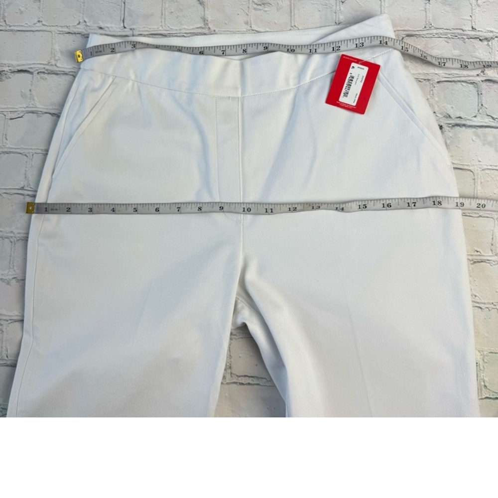 NWT Spanx Kick Flare Pant White Size M Petite - Picture 2 of 9